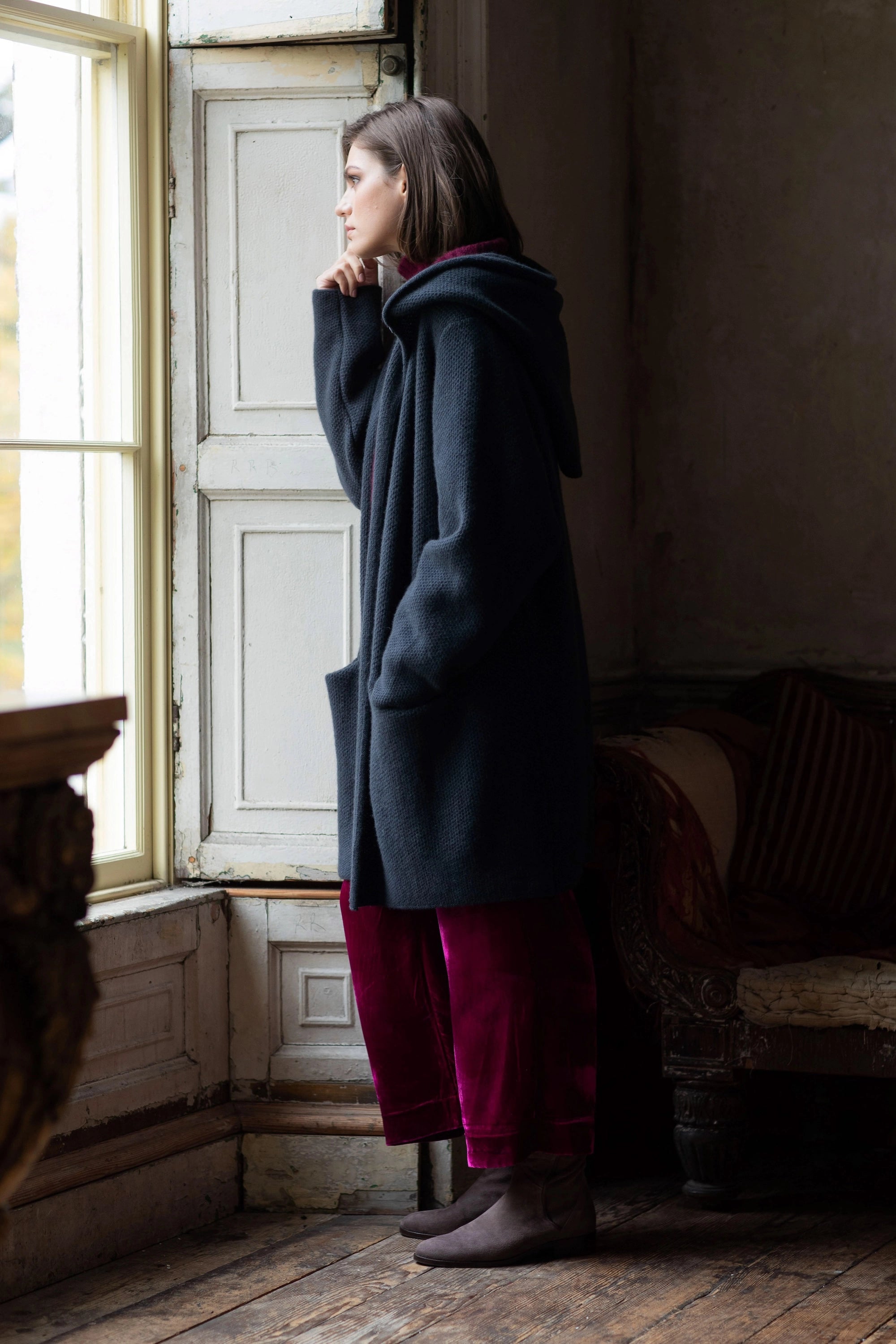 Luxury Hooded Cashmere Cardigan in Blue