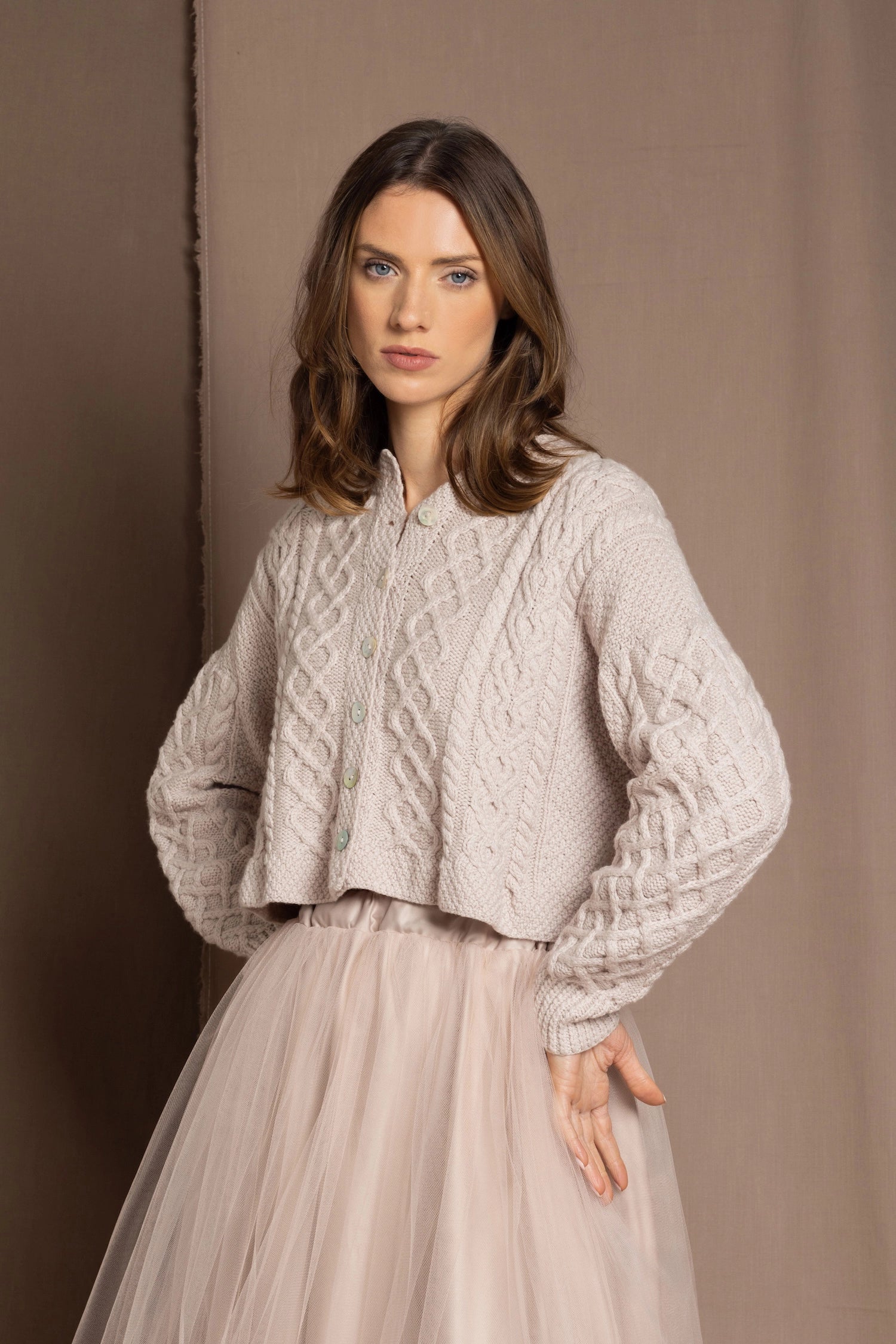 cashmere aran cardigan sweater in pink