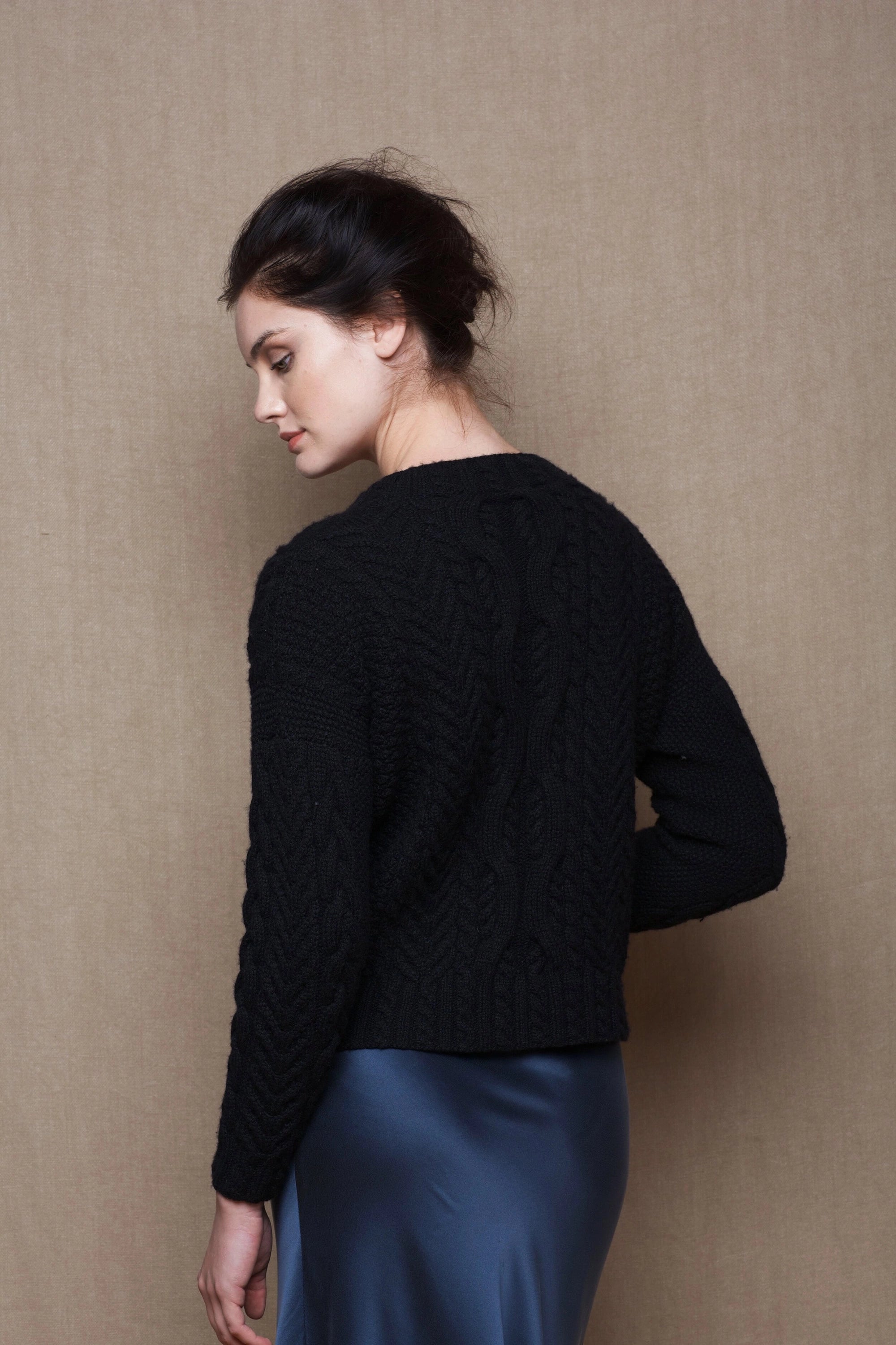Cashmere Aran Knit Cardigan in Black