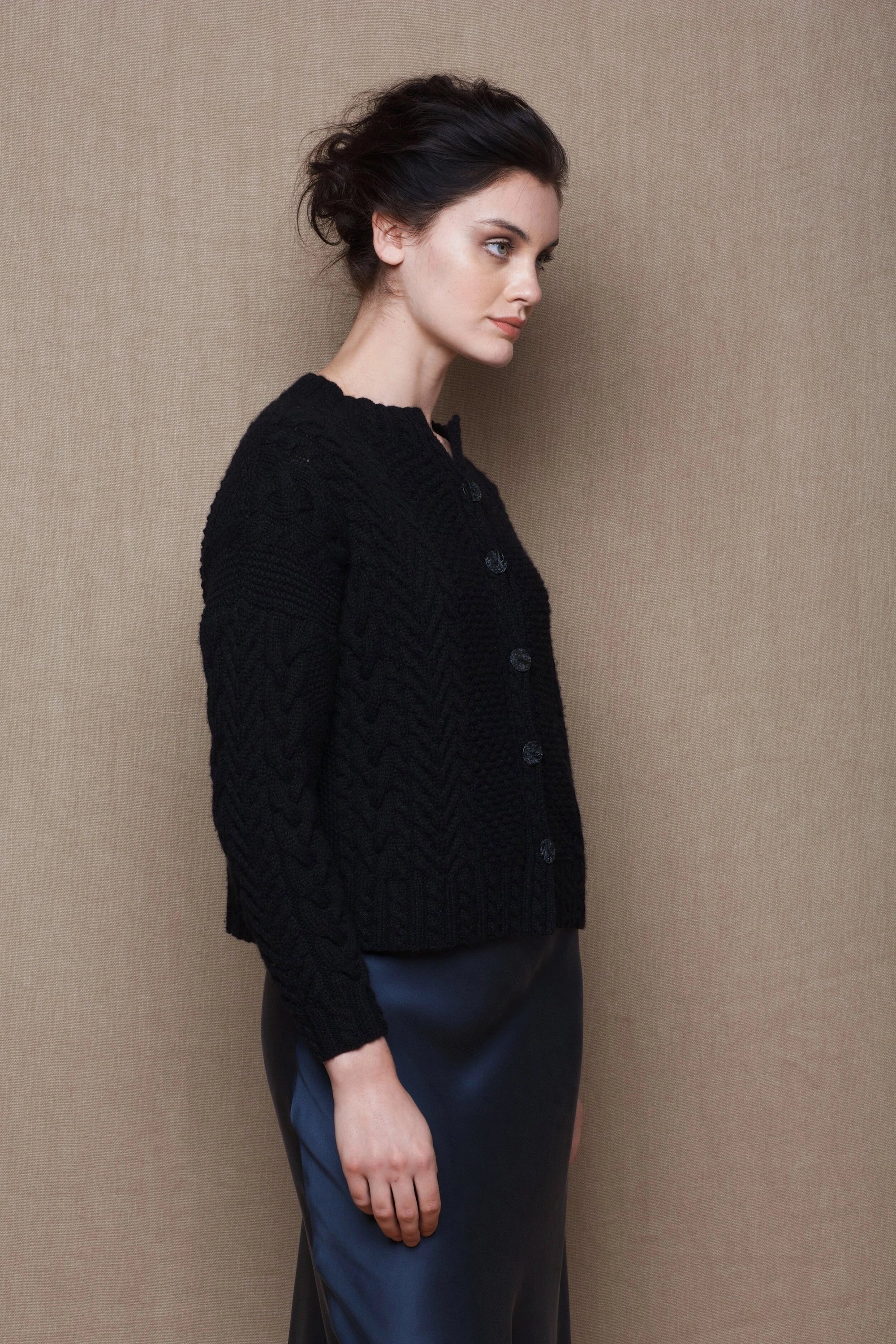 Cashmere Aran Knit Cardigan in Black