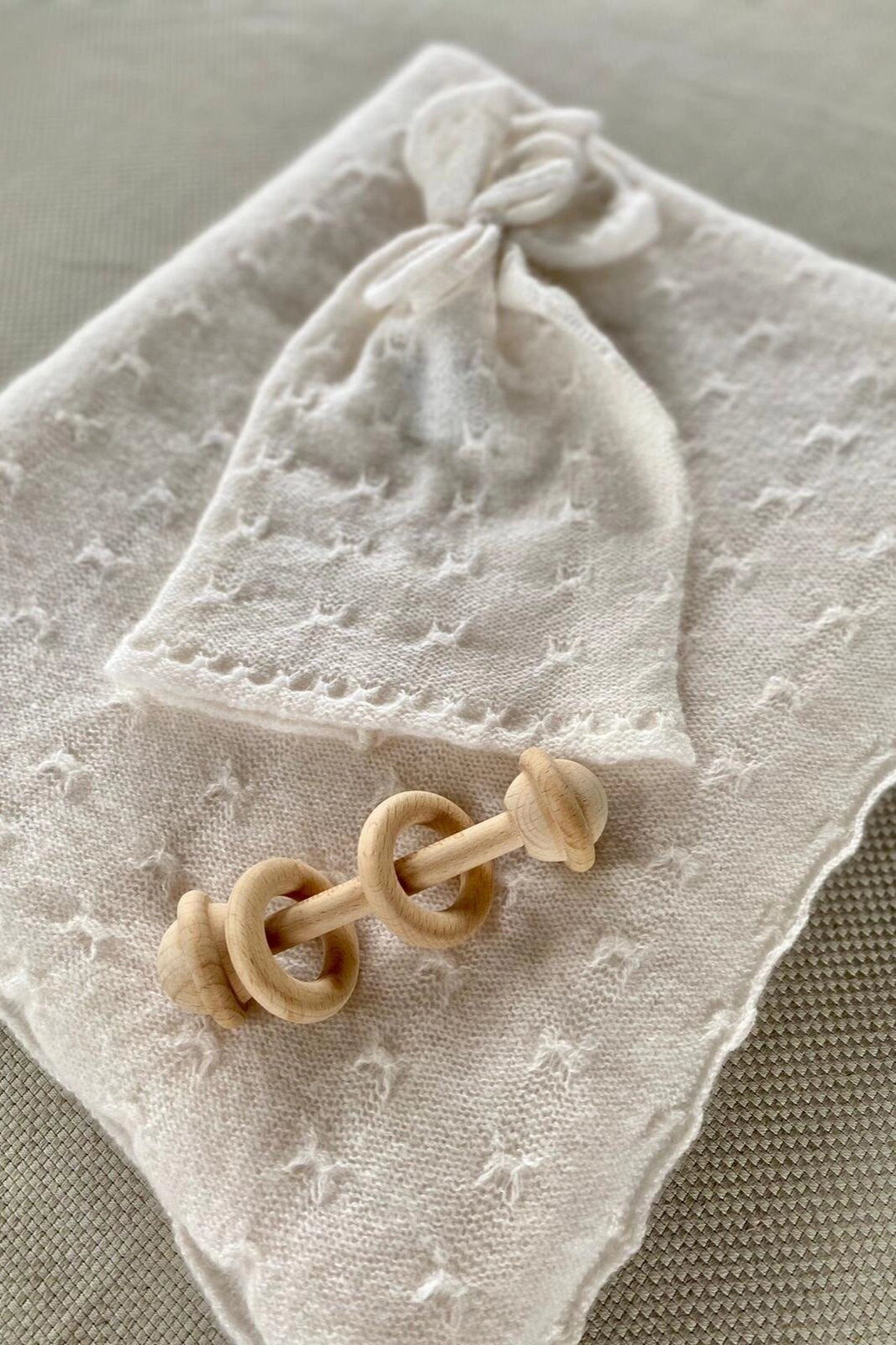 Luxury Cashmere Baby Blanket & Hat Heirloom Set in Cream