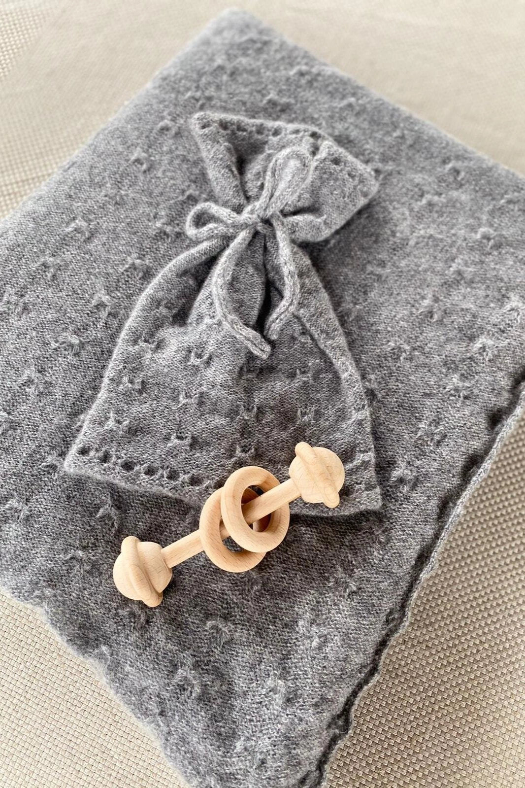 Luxury Cashmere Baby Blanket & Hat Heirloom Set in Grey