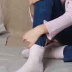 Cashmere Socks in Pink