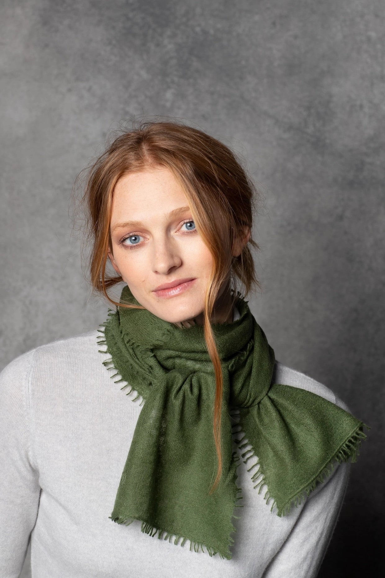 light luxury cashmere scarf in green
