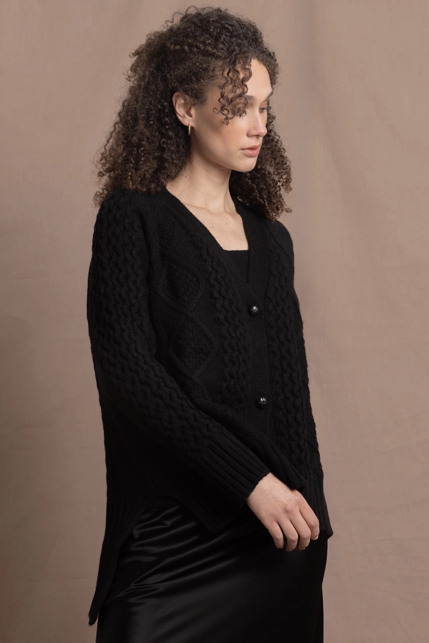 Authentic Irish 100% Cashmere Aran Cardigan Sweater in Black