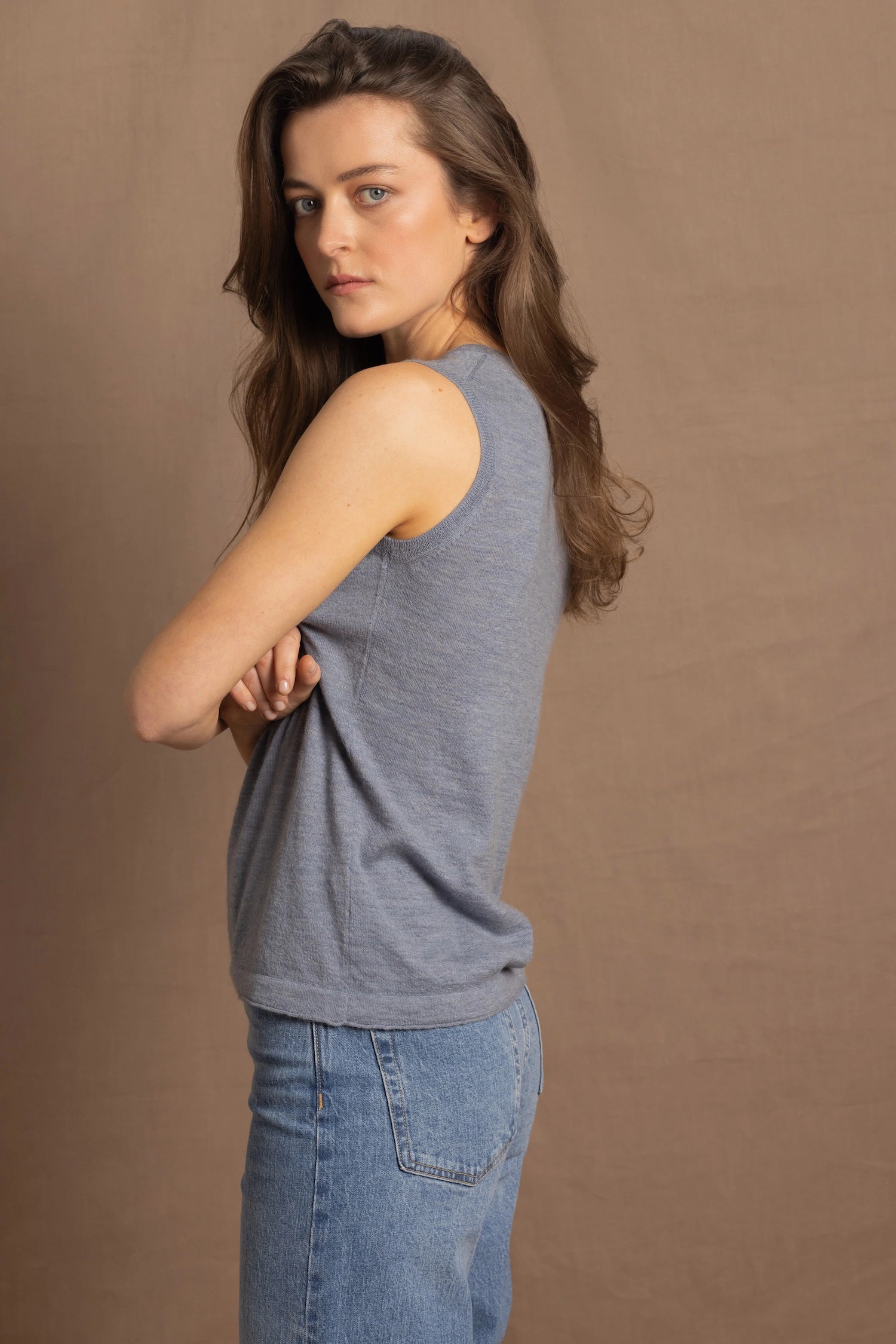 Lightweight Summer Cashmere Vest Top Sweater in Heron Grey