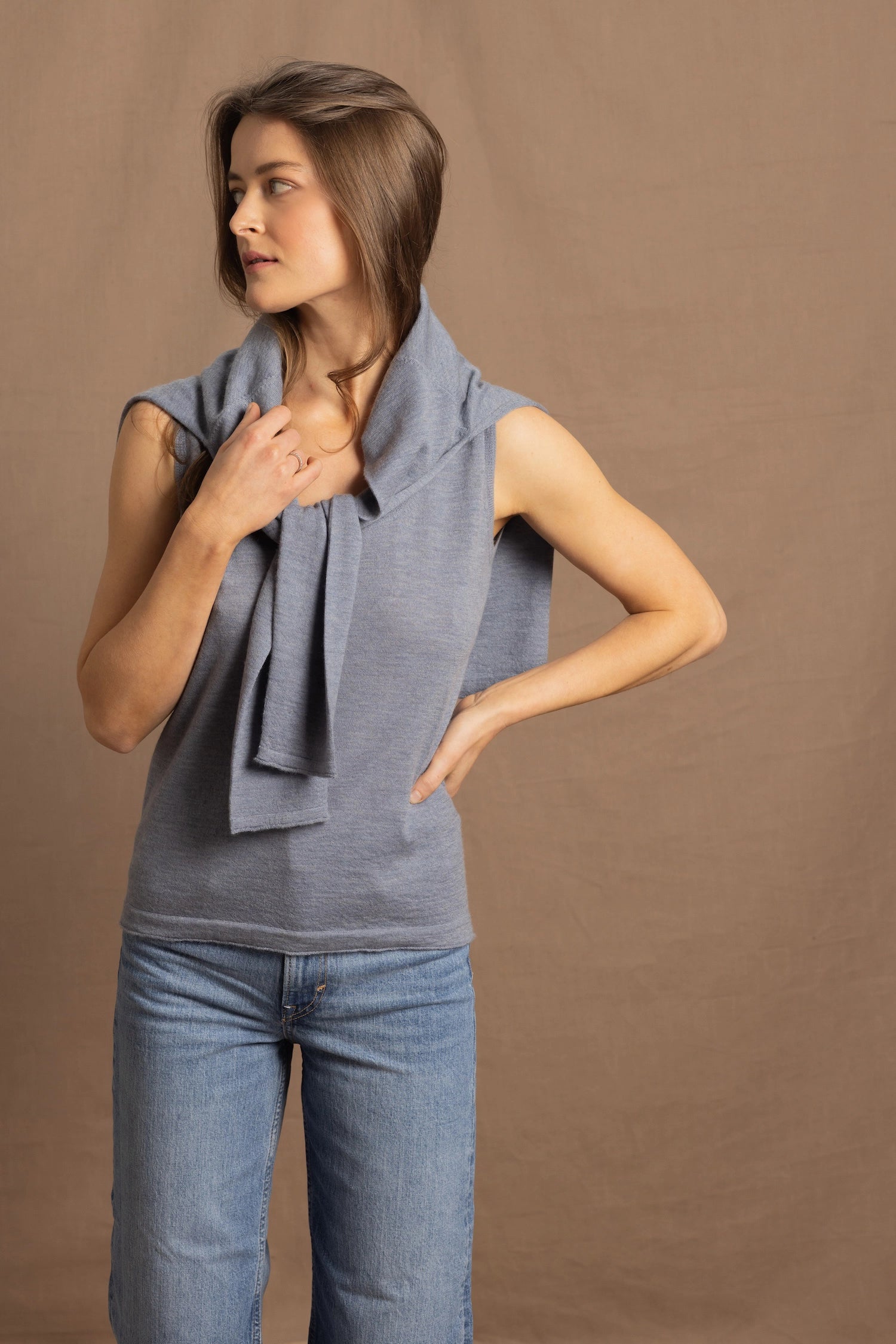 Lightweight Summer Cashmere Vest Top Sweater in Heron Grey
