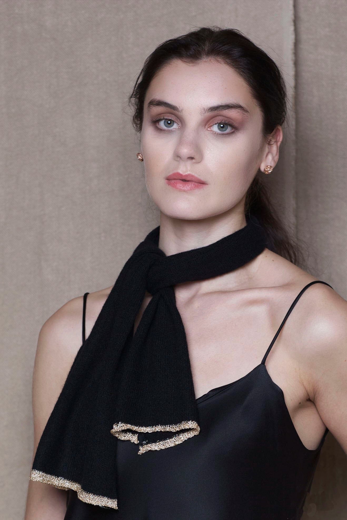 Luxury Gold Trim Cashmere Scarf in Black
