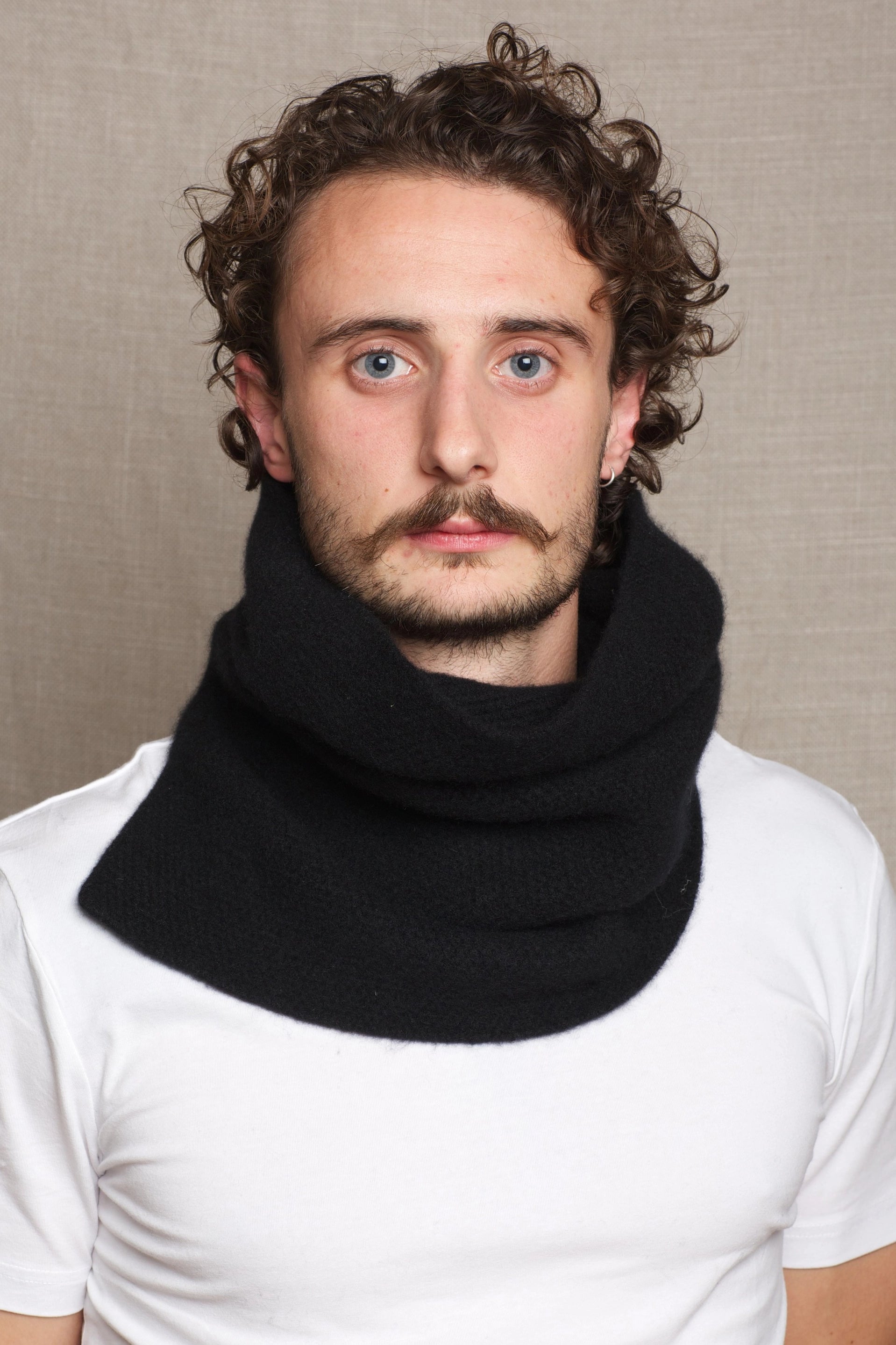 Luxury Cashmere Snood for Men