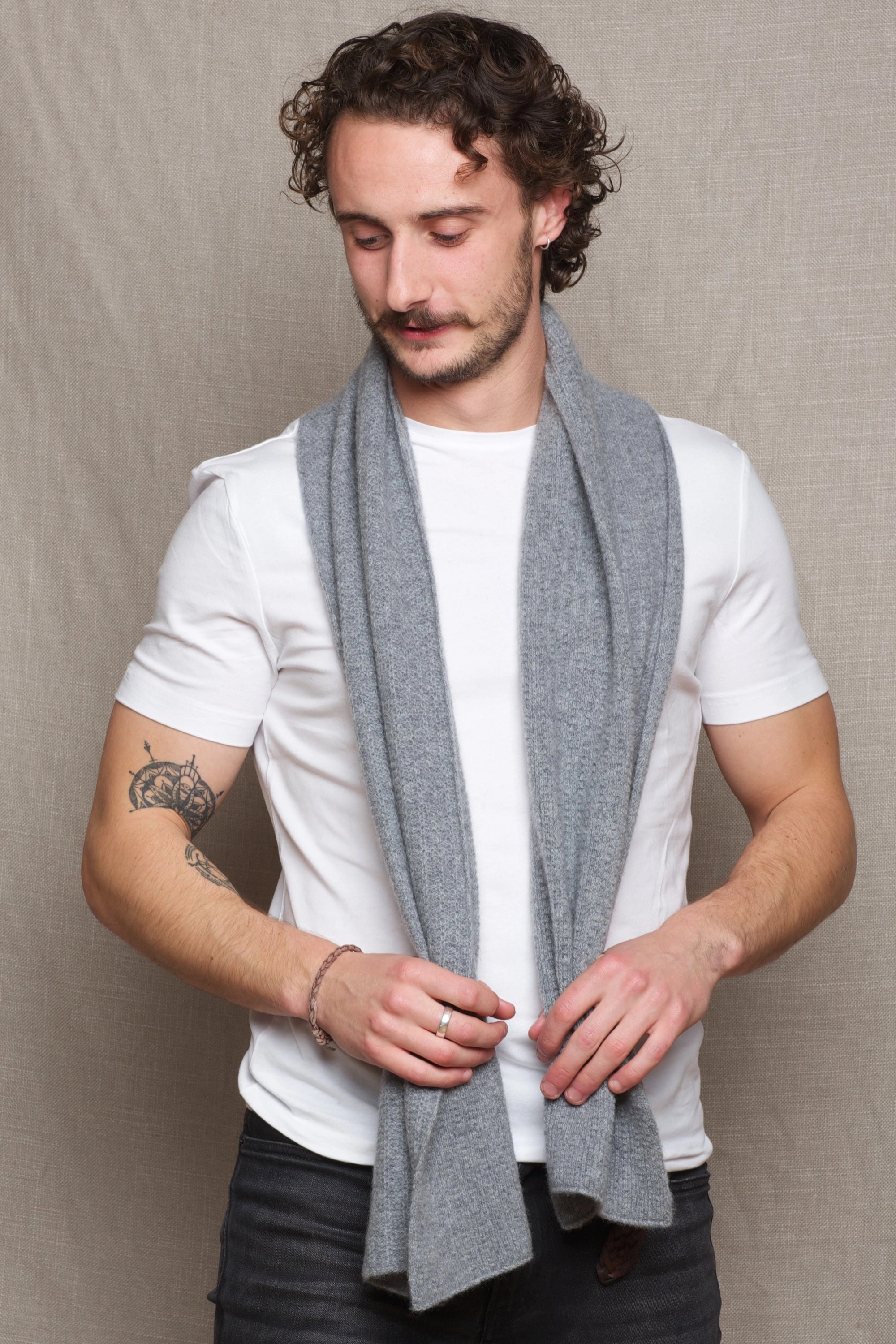 Luxury Fisherman Men's Cashmere Scarf Grey