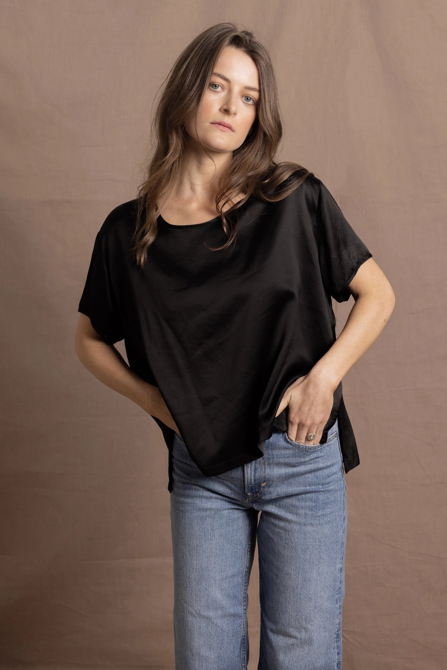 100% Silk Oversized T-Shirt in Black