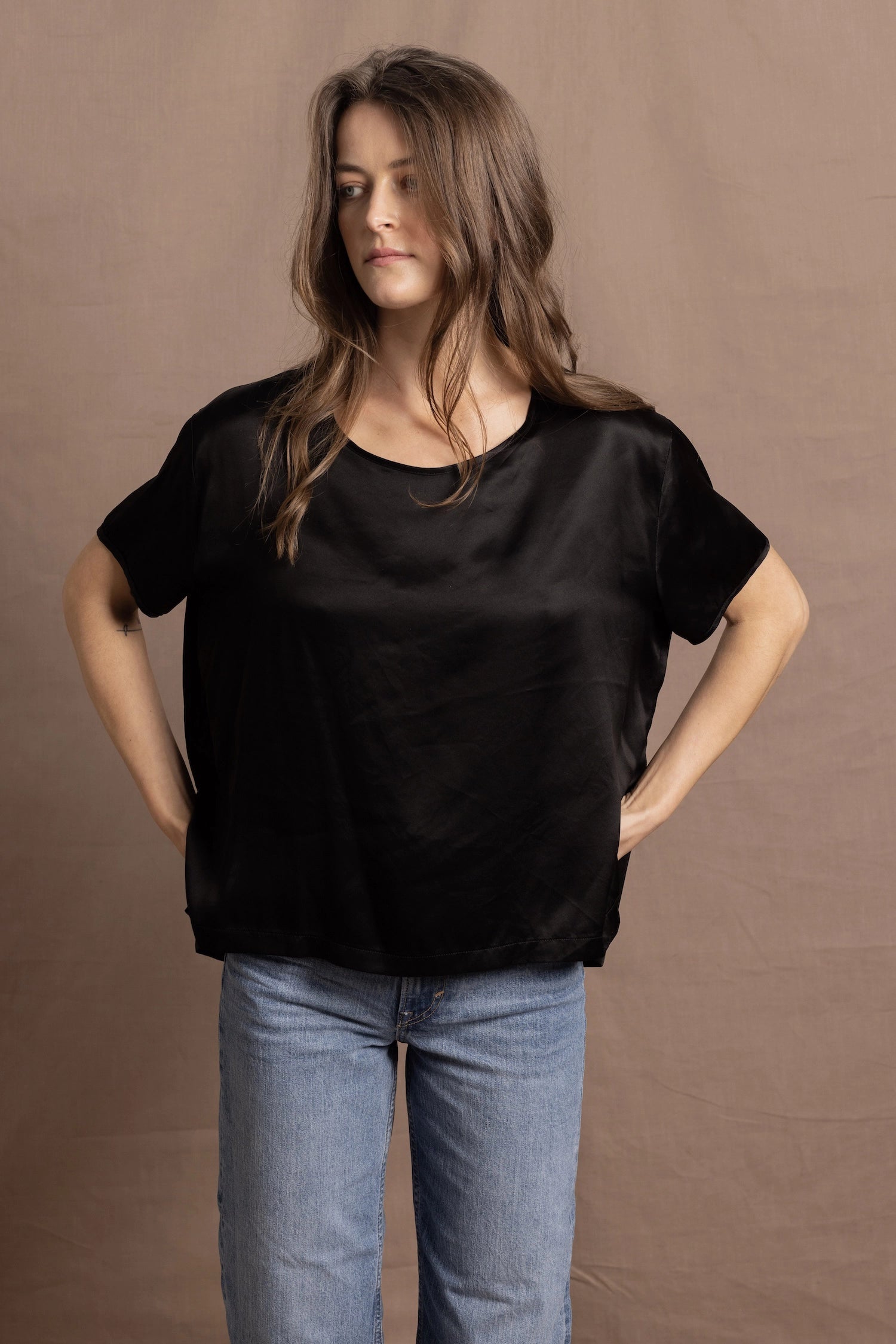 100% Silk Oversized T-Shirt in Black