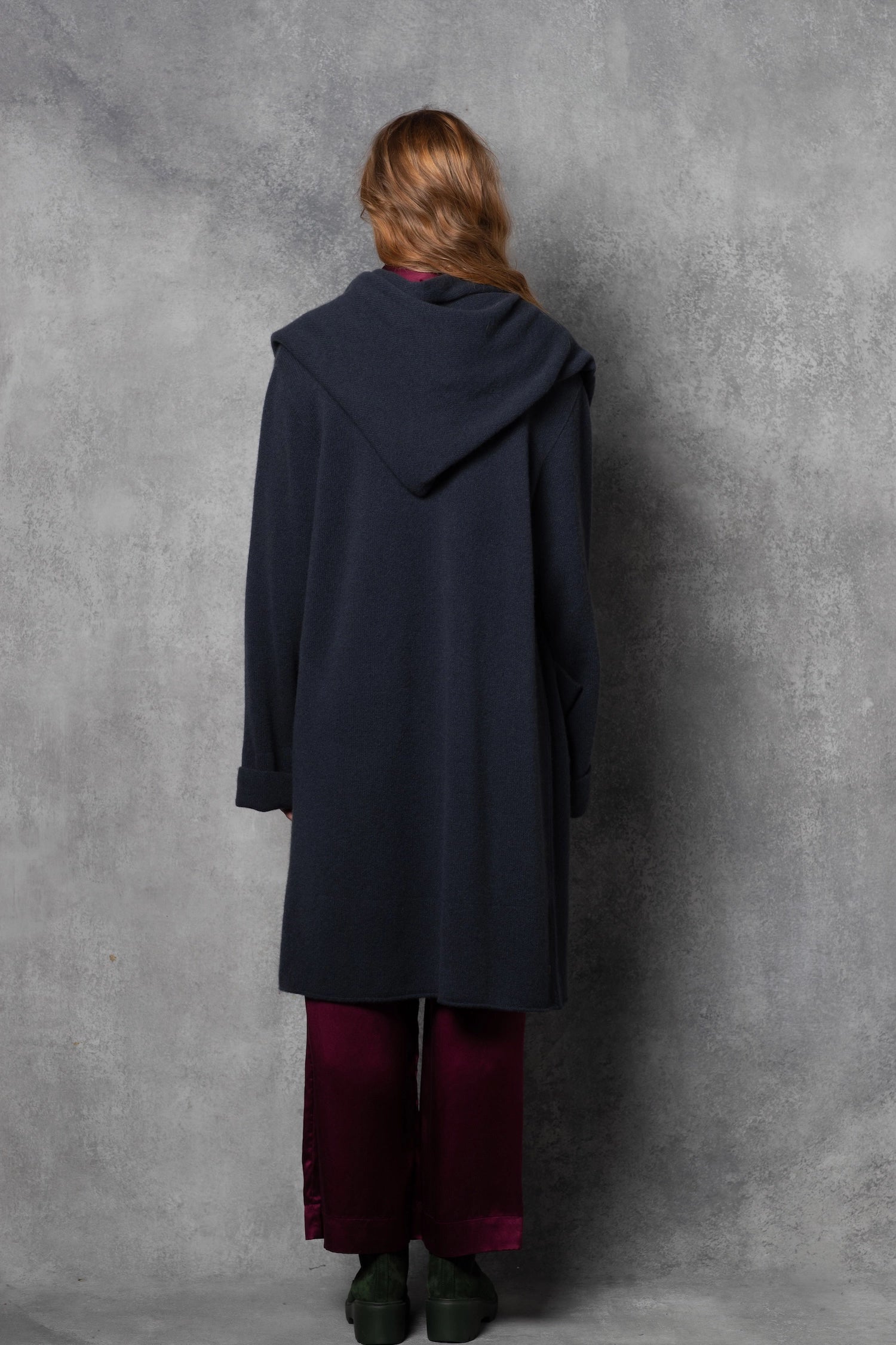 luxury oversized cashmere coat in navy blue