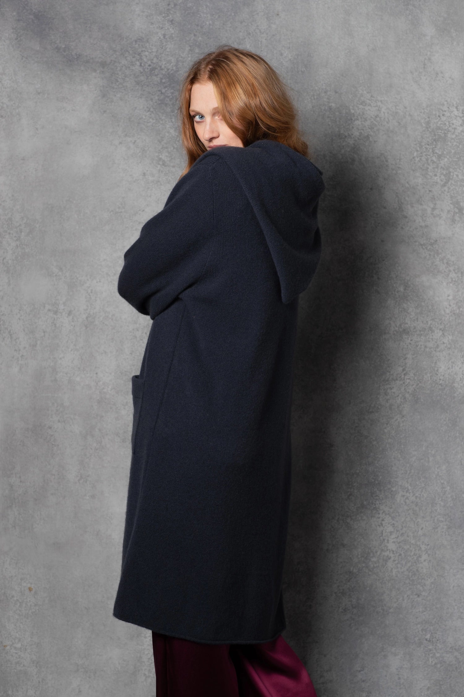 Long Cashmere Cardigan in Navy