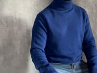 Men's Cashmere Turtleneck Sweater in Navy Video