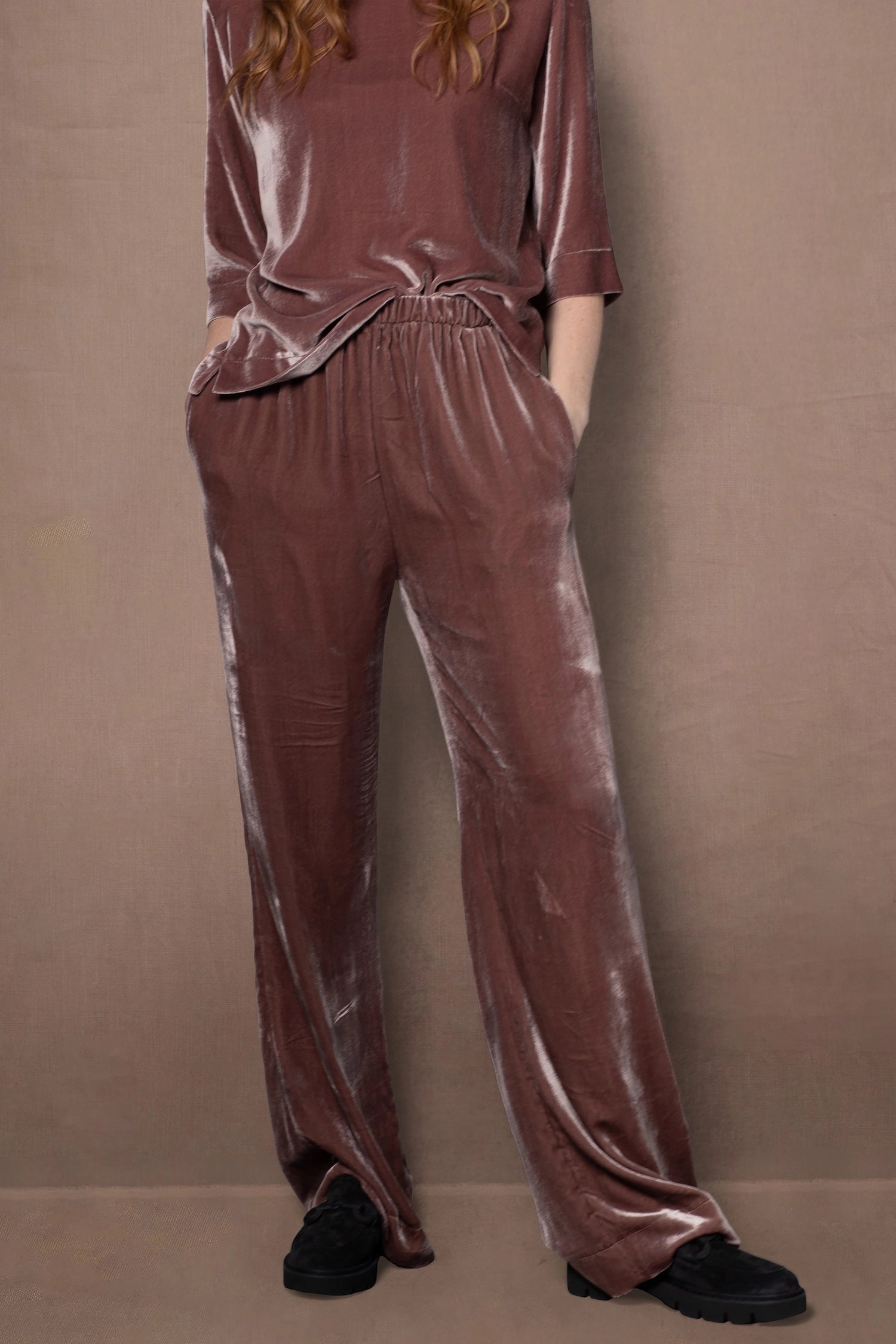 Luxury Silk Velvet Trousers in Dusty Pink