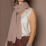 cashmere scarf in dusty pink