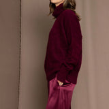 Cashmere turtleneck sweater in wine colour