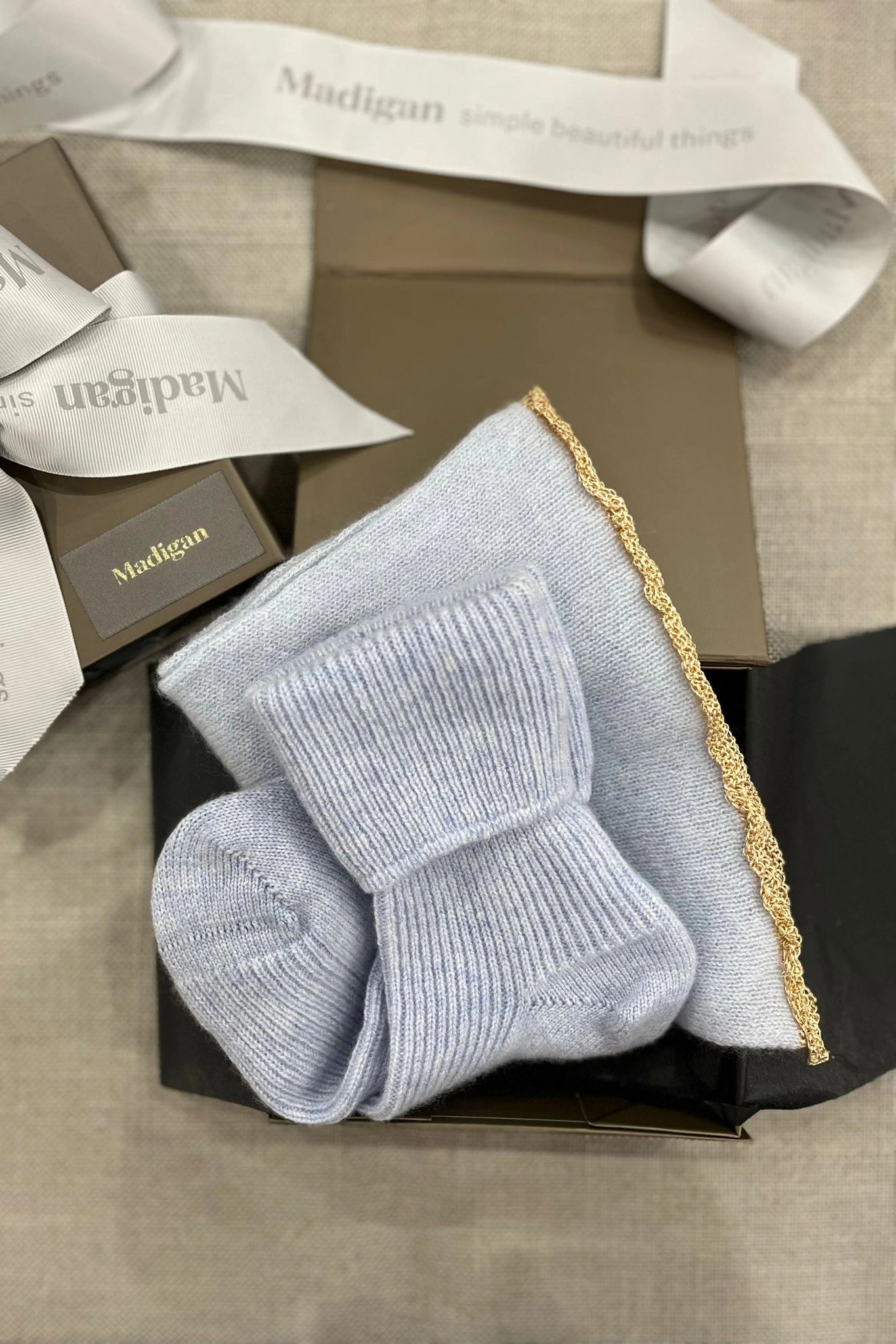 Luxury Cashmere Gift Set Socks and Scarf in Pale Blue