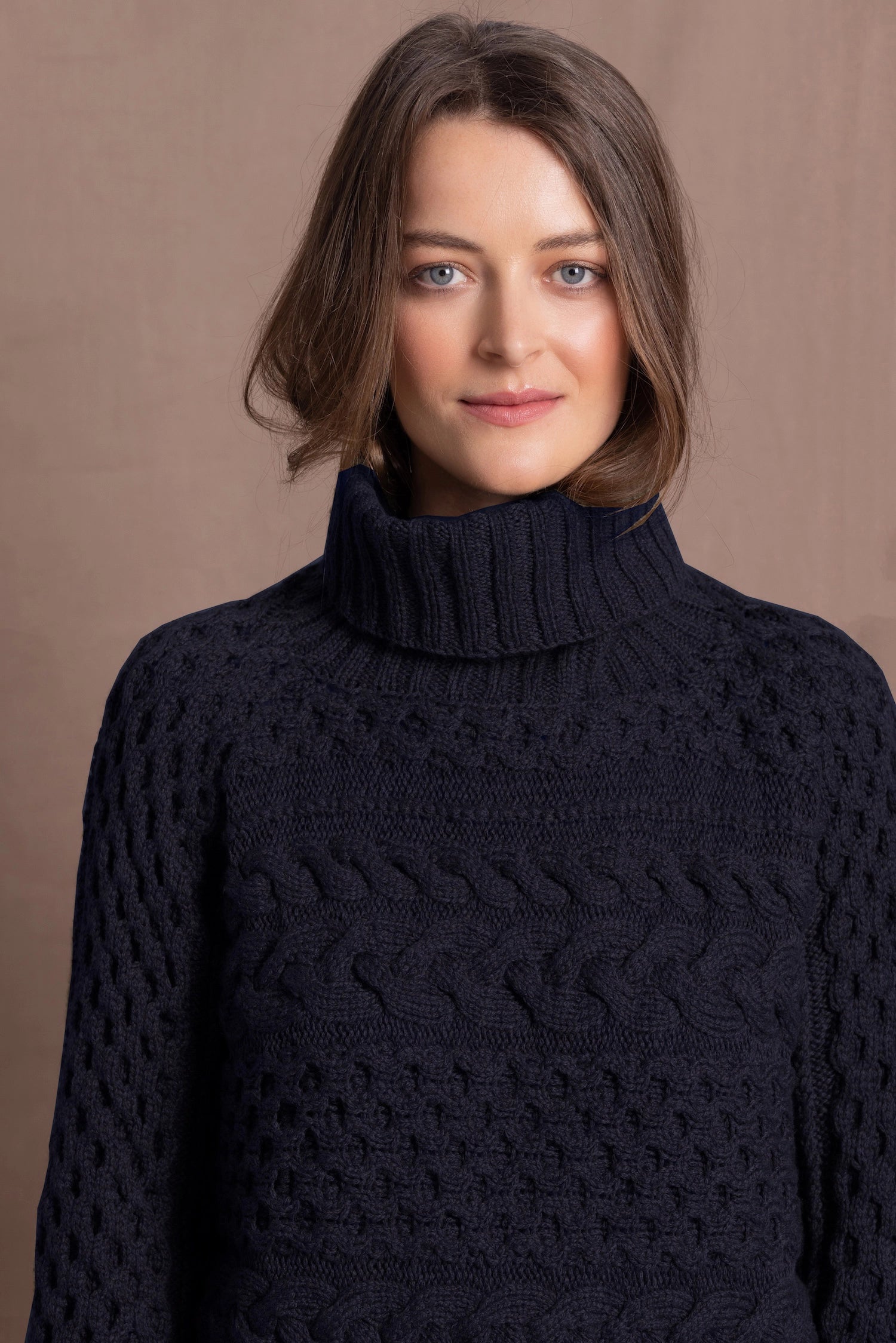 Authentic Irish 100% Cashmere Aran Turtleneck Sweater in Navy Blue