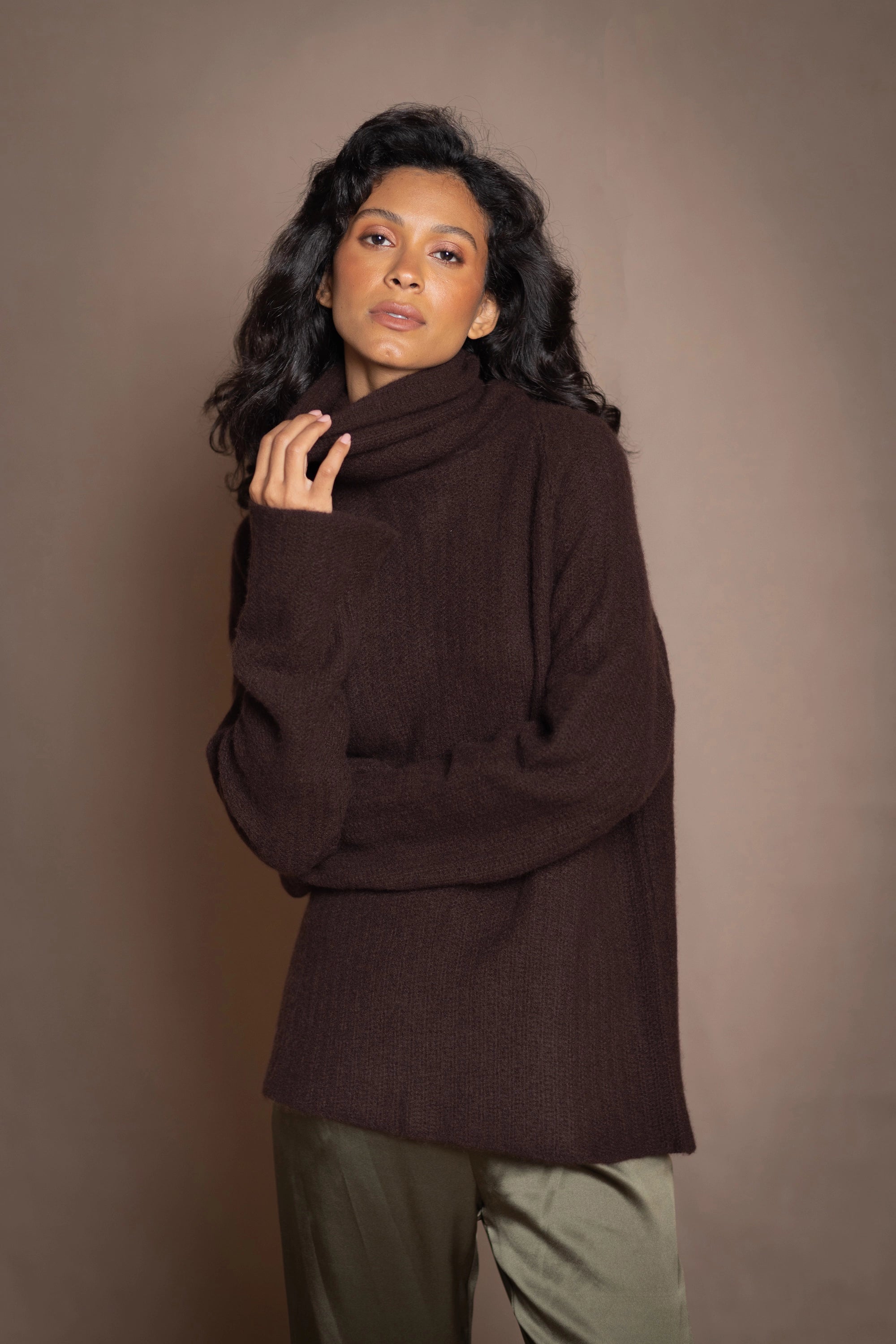 Fisherman Swing Cashmere Sweater | Truffle