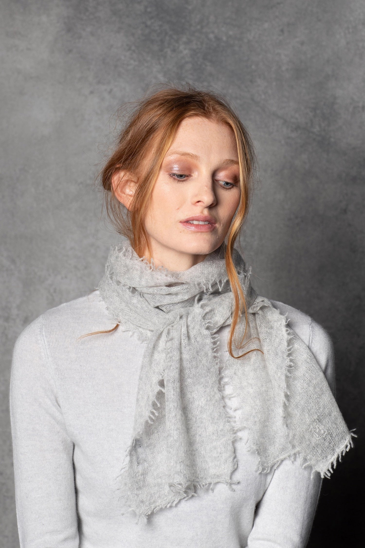 light luxury cashmere scarf in light grey