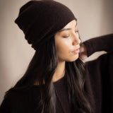Harri Cashmere Beanie Hat | Truffle