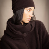 Harri Cashmere Beanie Hat | Truffle