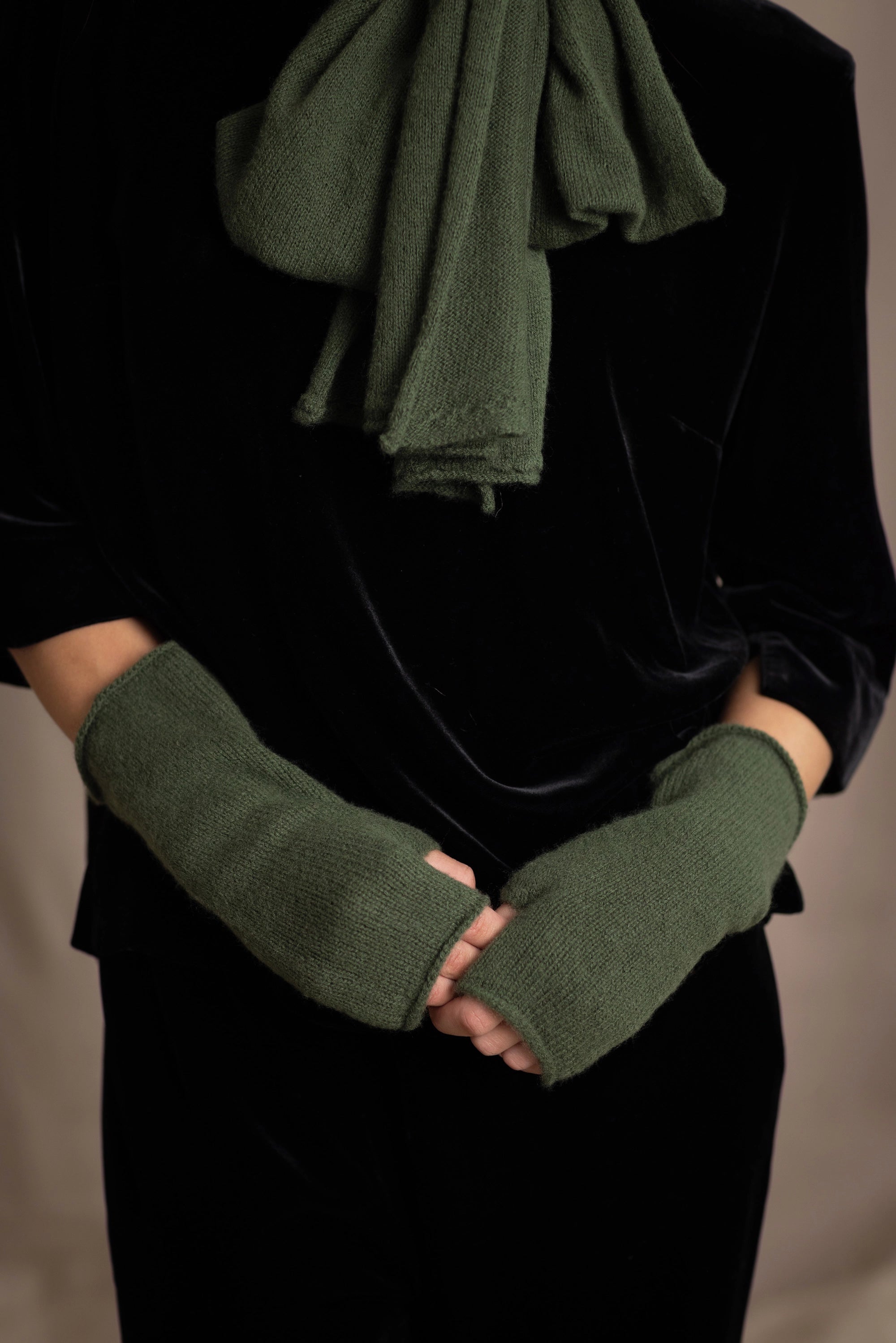 Fingerless Cashmere Gloves | Fern