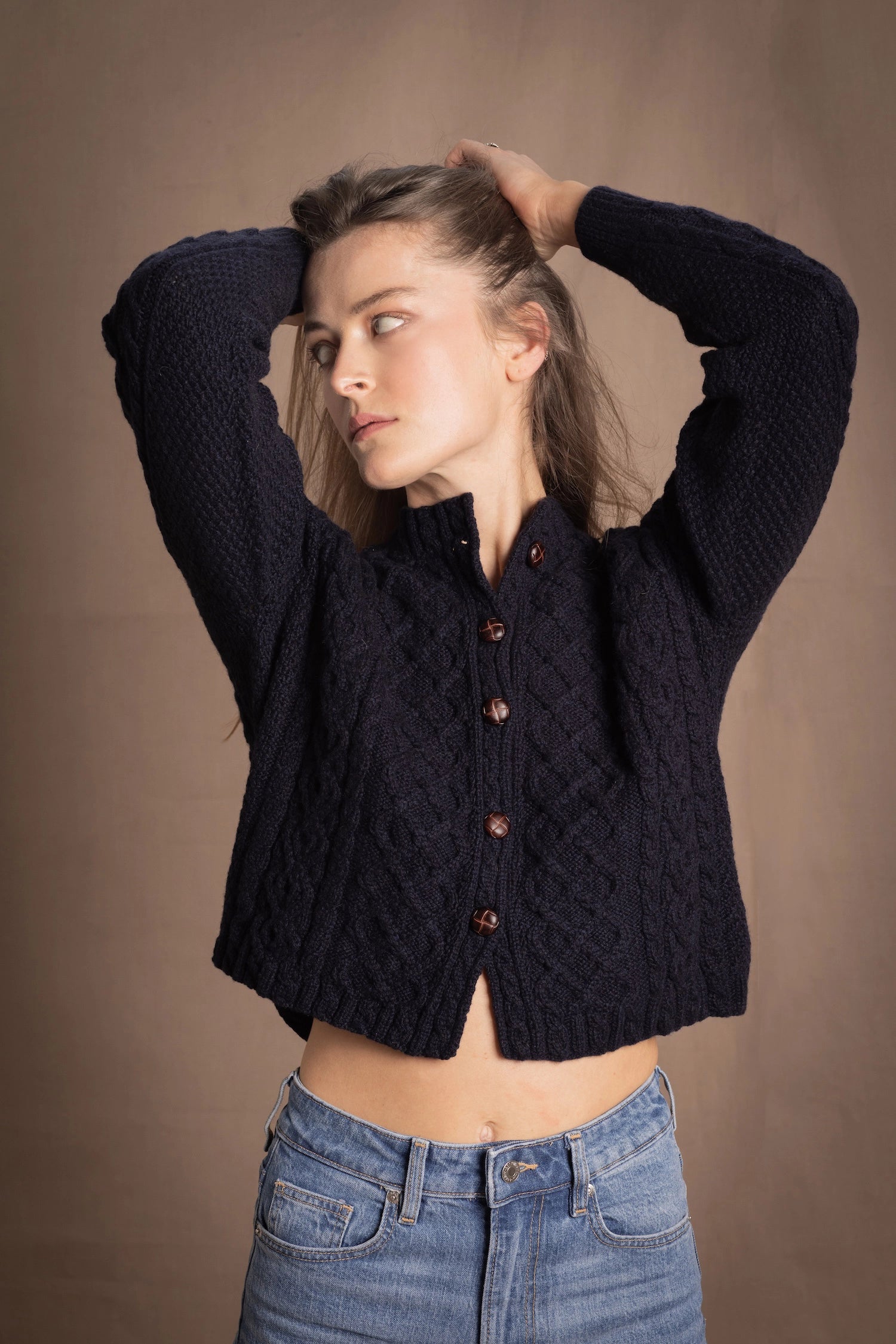 Authentic Irish 100% Pure Cashmere Button Down Cardigan Sweater in Navy Blue