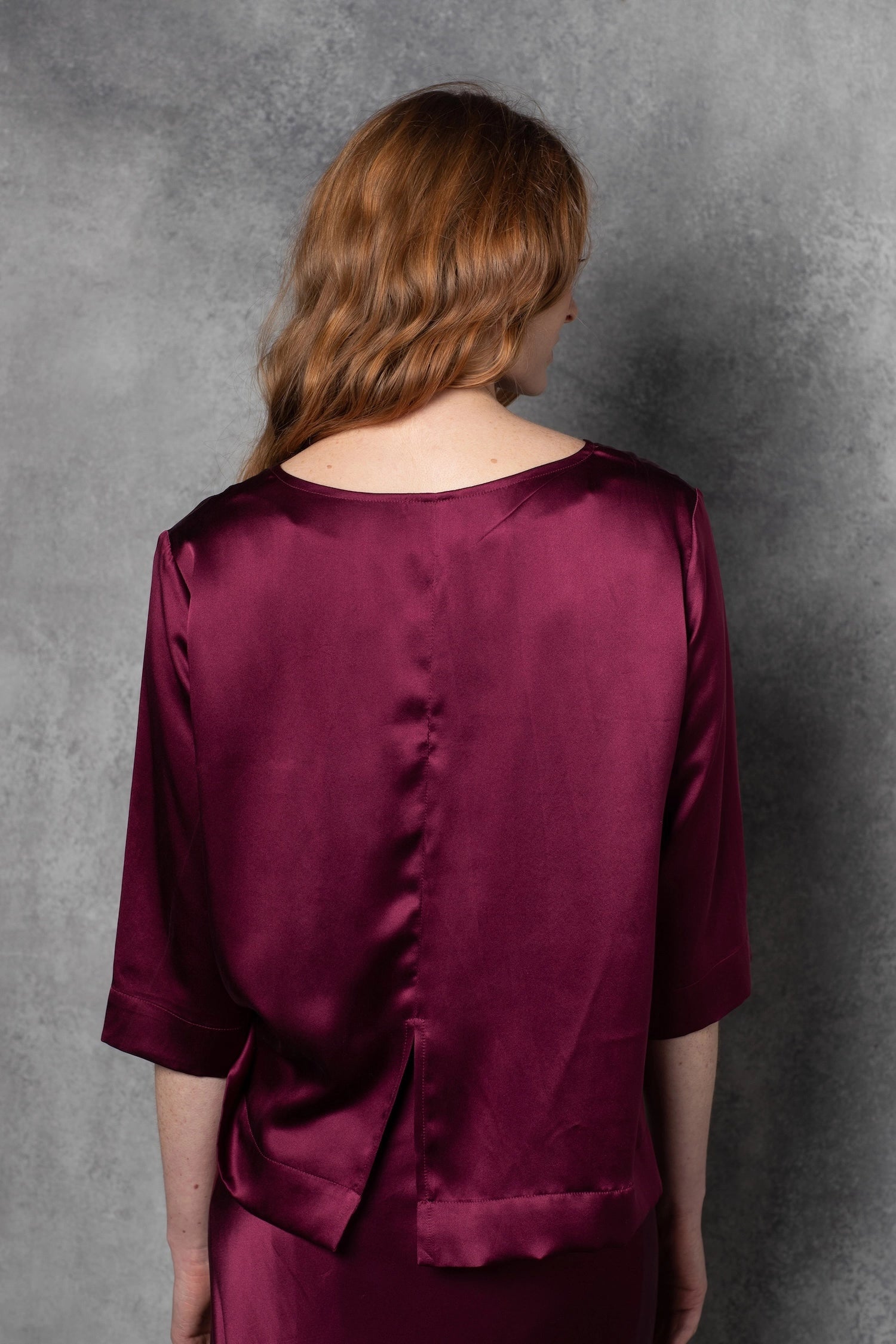 Long Sleeve luxury Silk Top in red