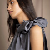 Síoda Gather Silk Halter Top | Pewter
