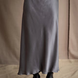 Síoda Flare Silk Skirt | Pewter