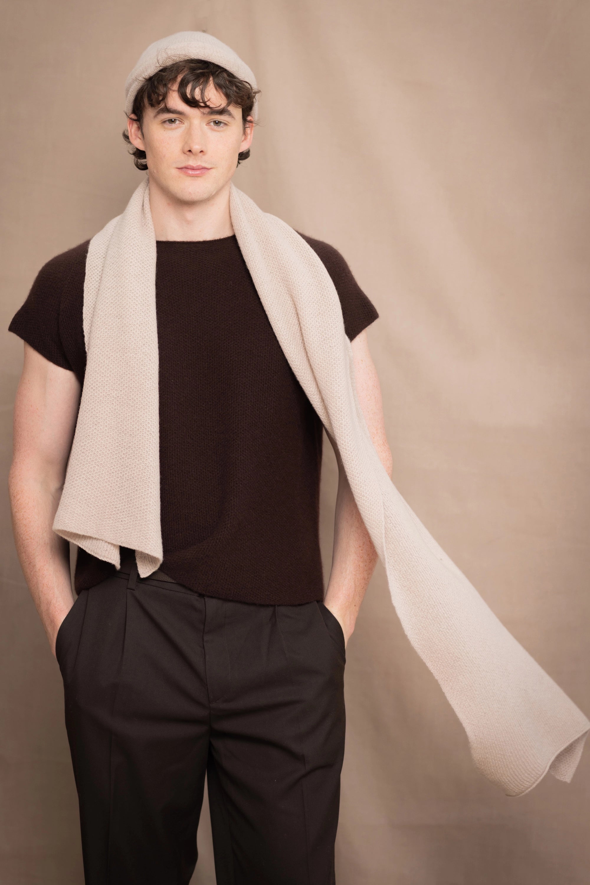 Moss Cashmere Scarf | Oyster