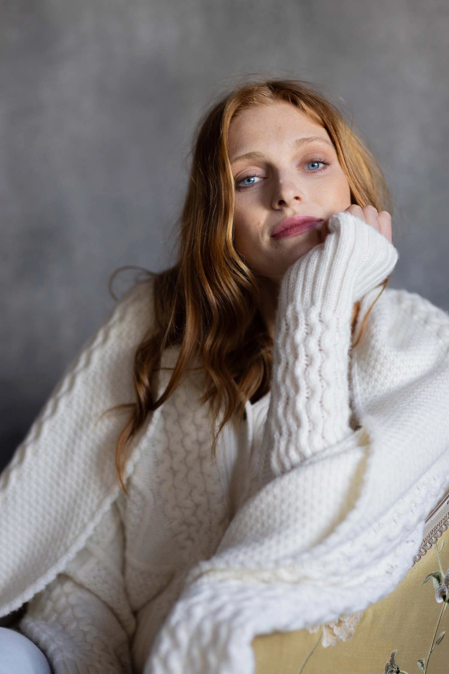 Cashmere Aran Cardigan Sweater in Cream