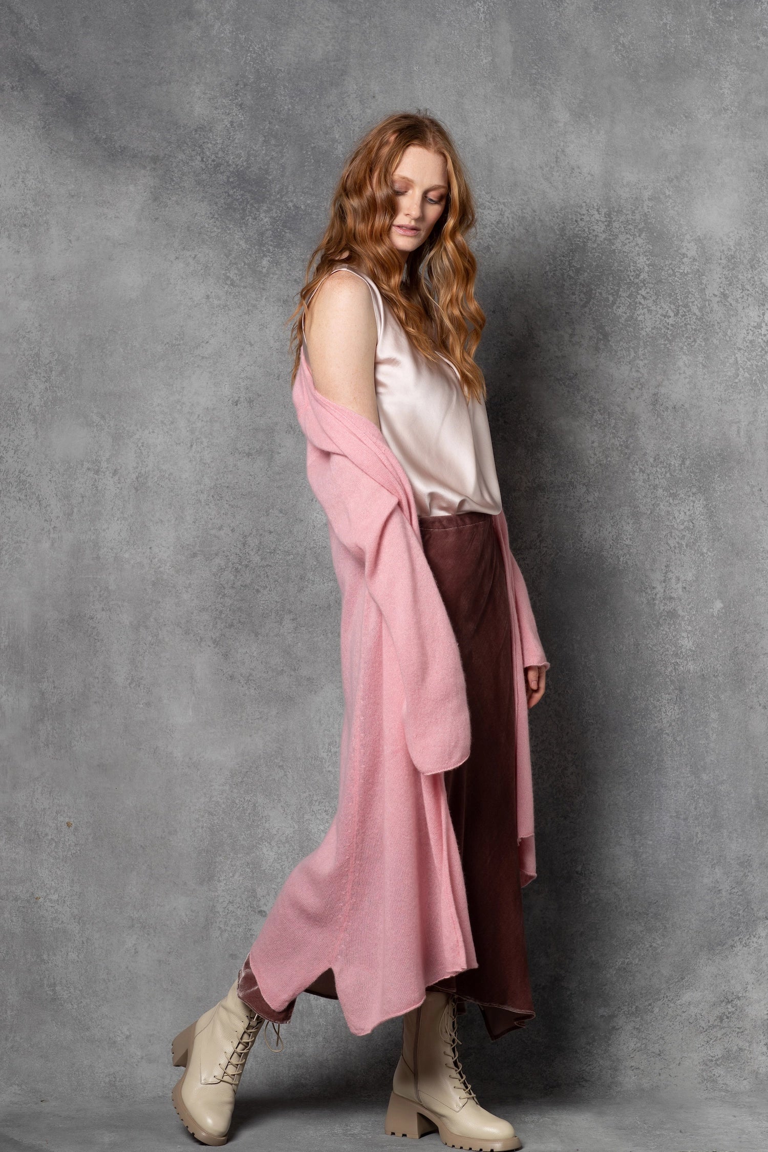 Long Cashmere Cardigan in Pink