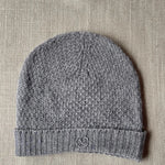 cashmere beanie hat in grey