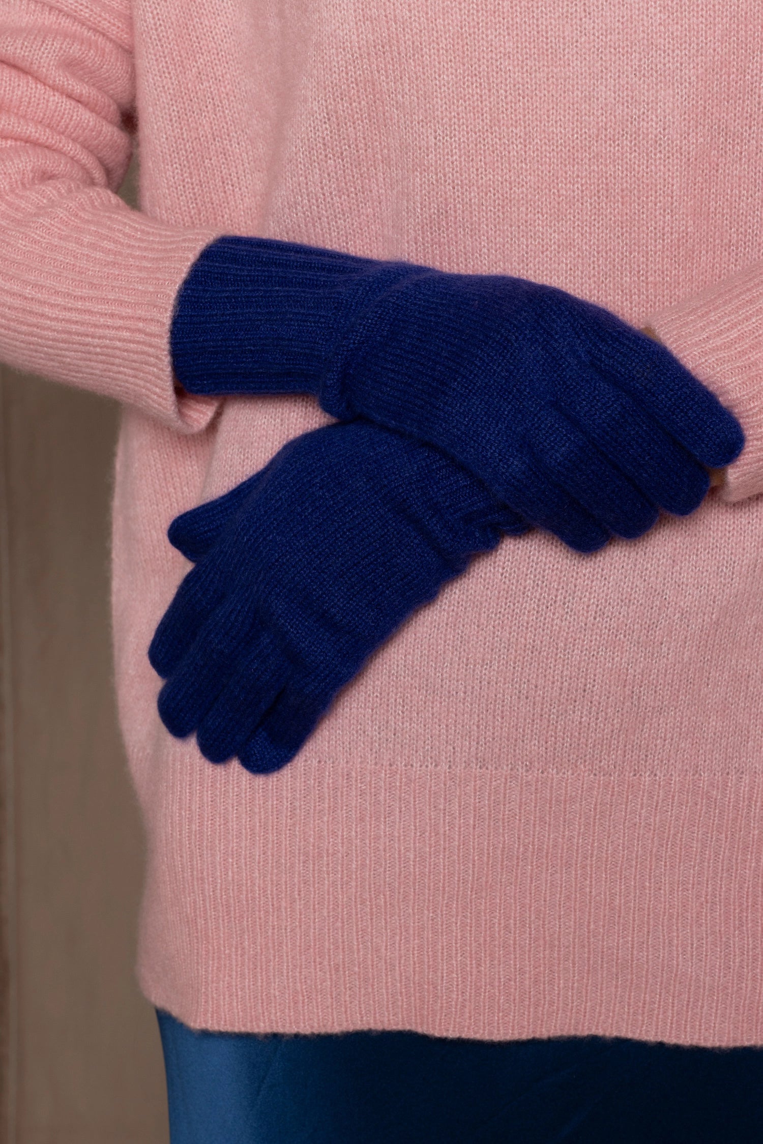 Cashmere Gloves in Blue