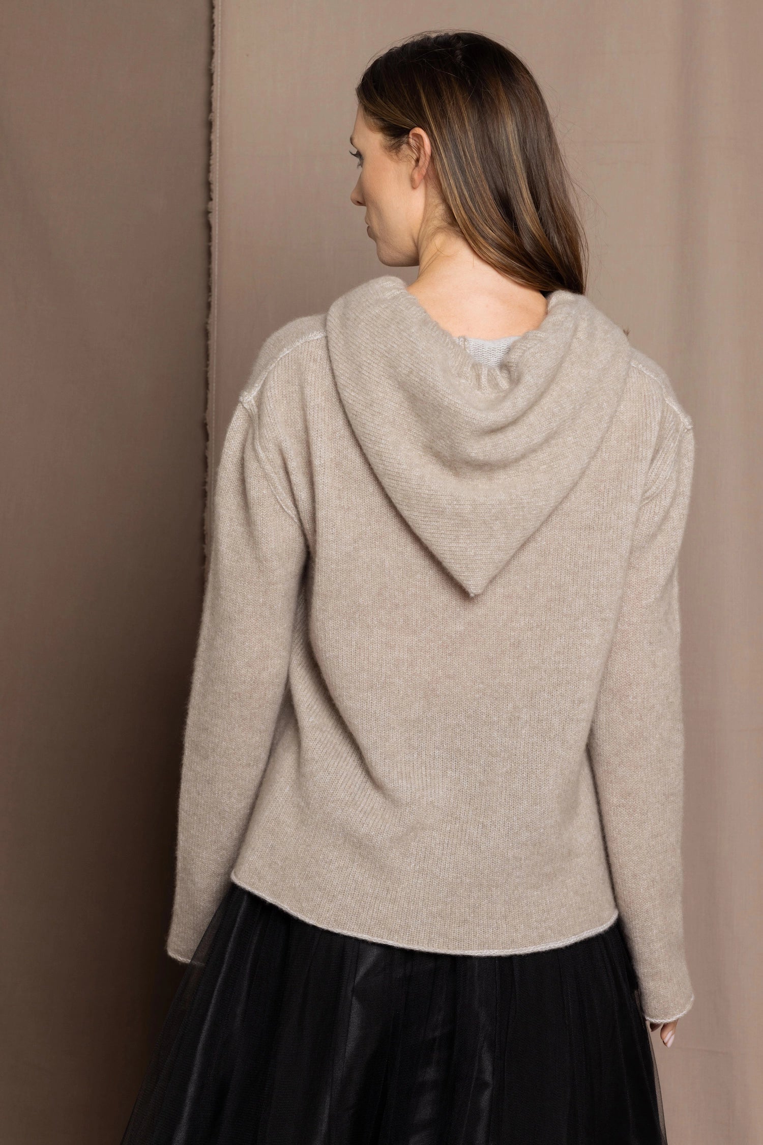 cashmere hoodie sweater in neutral