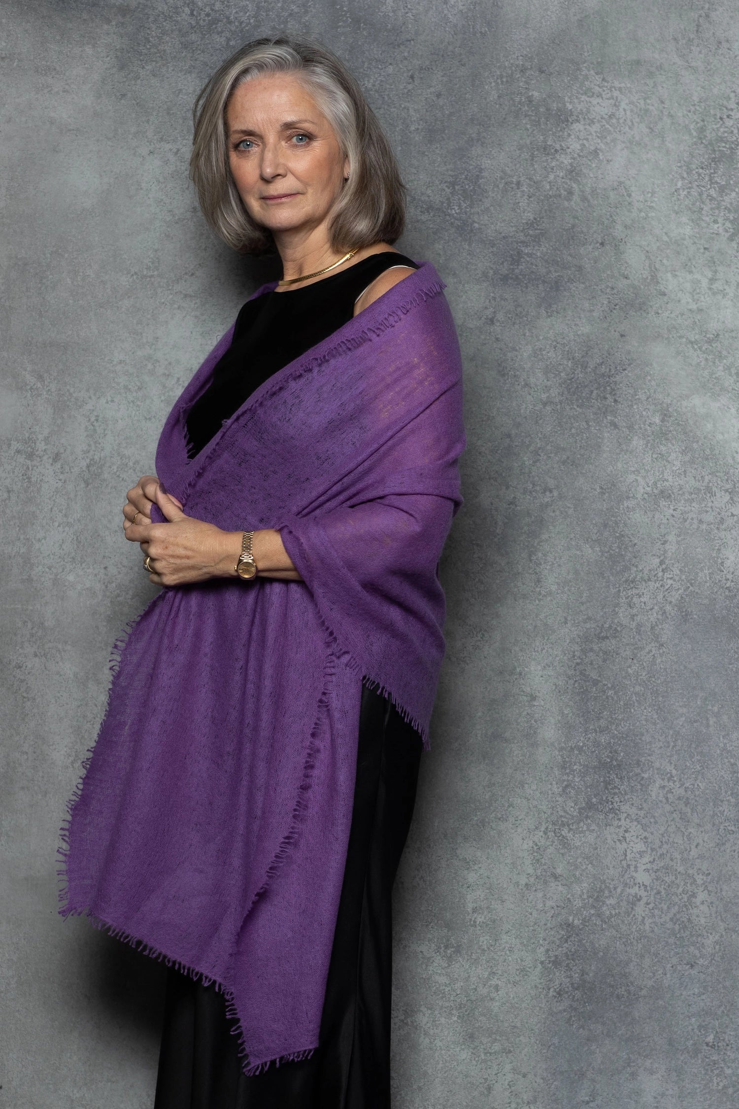 lightweight cashmere shawl in bright purple