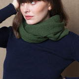 Luxury cashmere snood in green