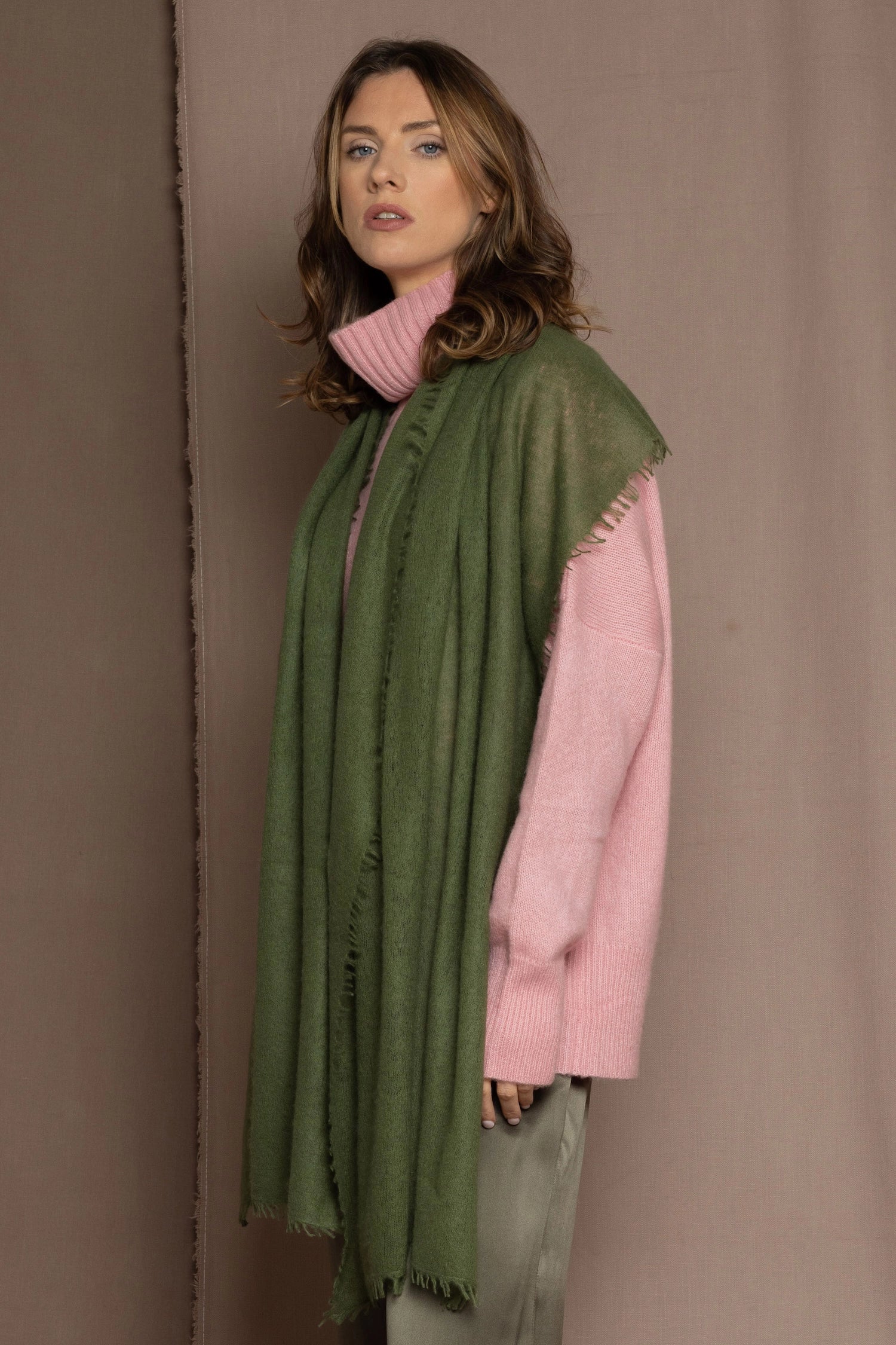 lightweight cashmere shawl in green