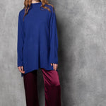 Oversized luxury cashmere sweater in bright blue