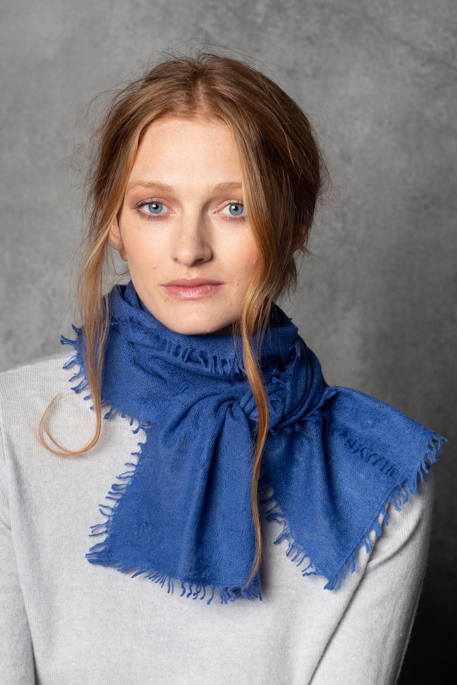 small cashmere scarf in bright blue