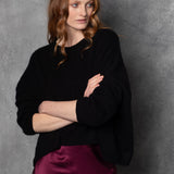 cropped luxury cashmere sweater in black
