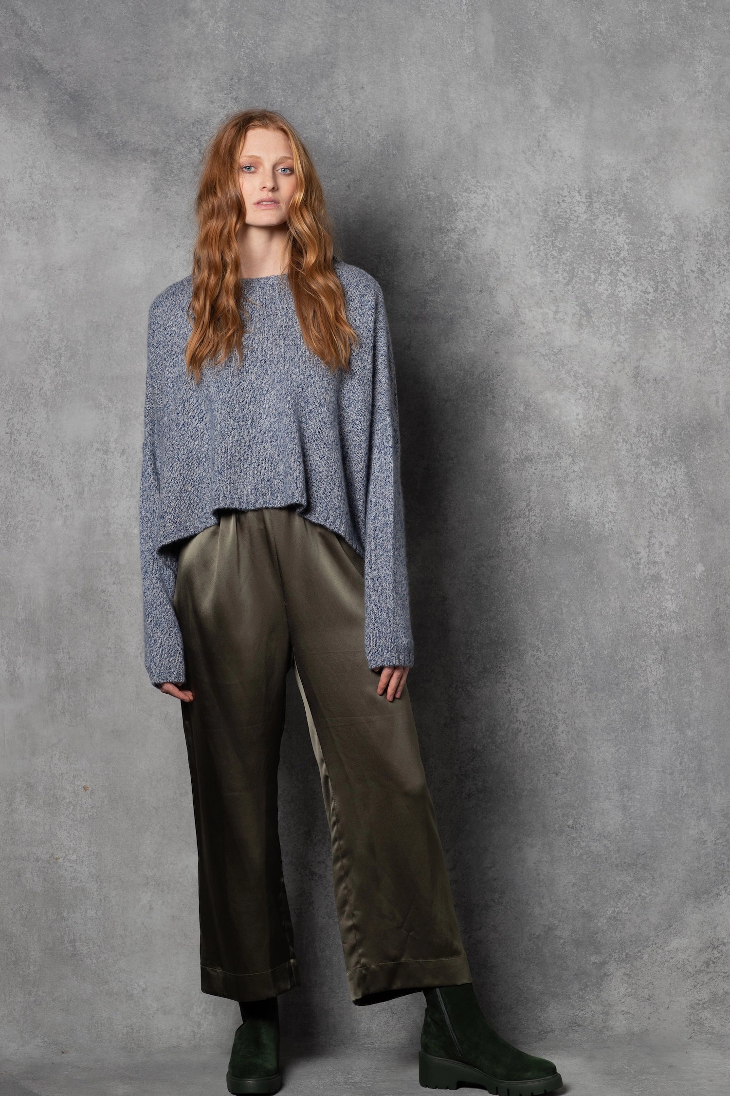 cropped luxury cashmere sweater in blue and grey