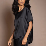 Síoda Oversized Keyhole Silk Tee | Black