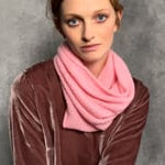 Cashmere Snood in Pink Video