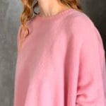 cropped luxury cashmere sweater in pink video