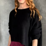 cropped luxury cashmere sweater in black video
